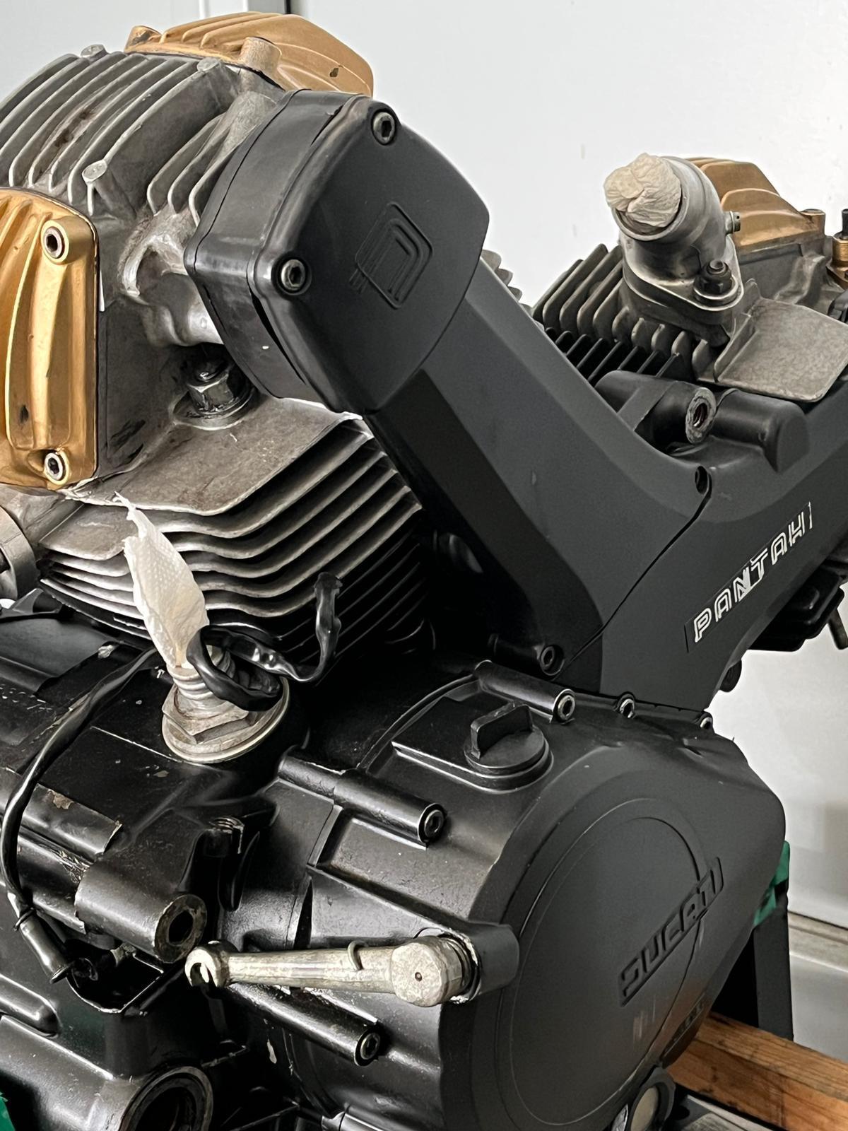 cagiva motore cagiva alazzurra 350 84 85 nero originale con km 34.500 - foto 6