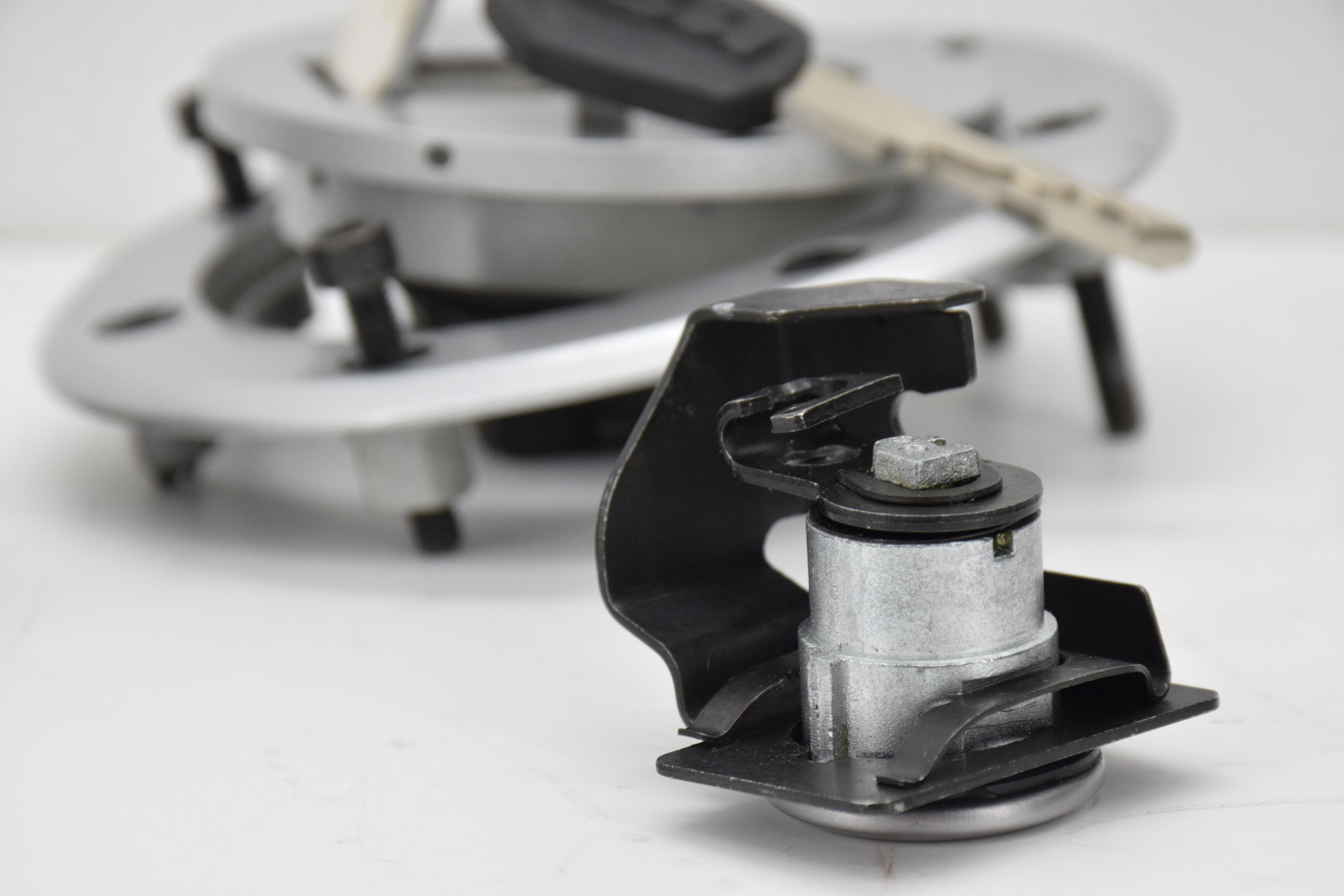 ktm kit serrature completo originale ktm duke 125 200 250 90111066044 - foto 6