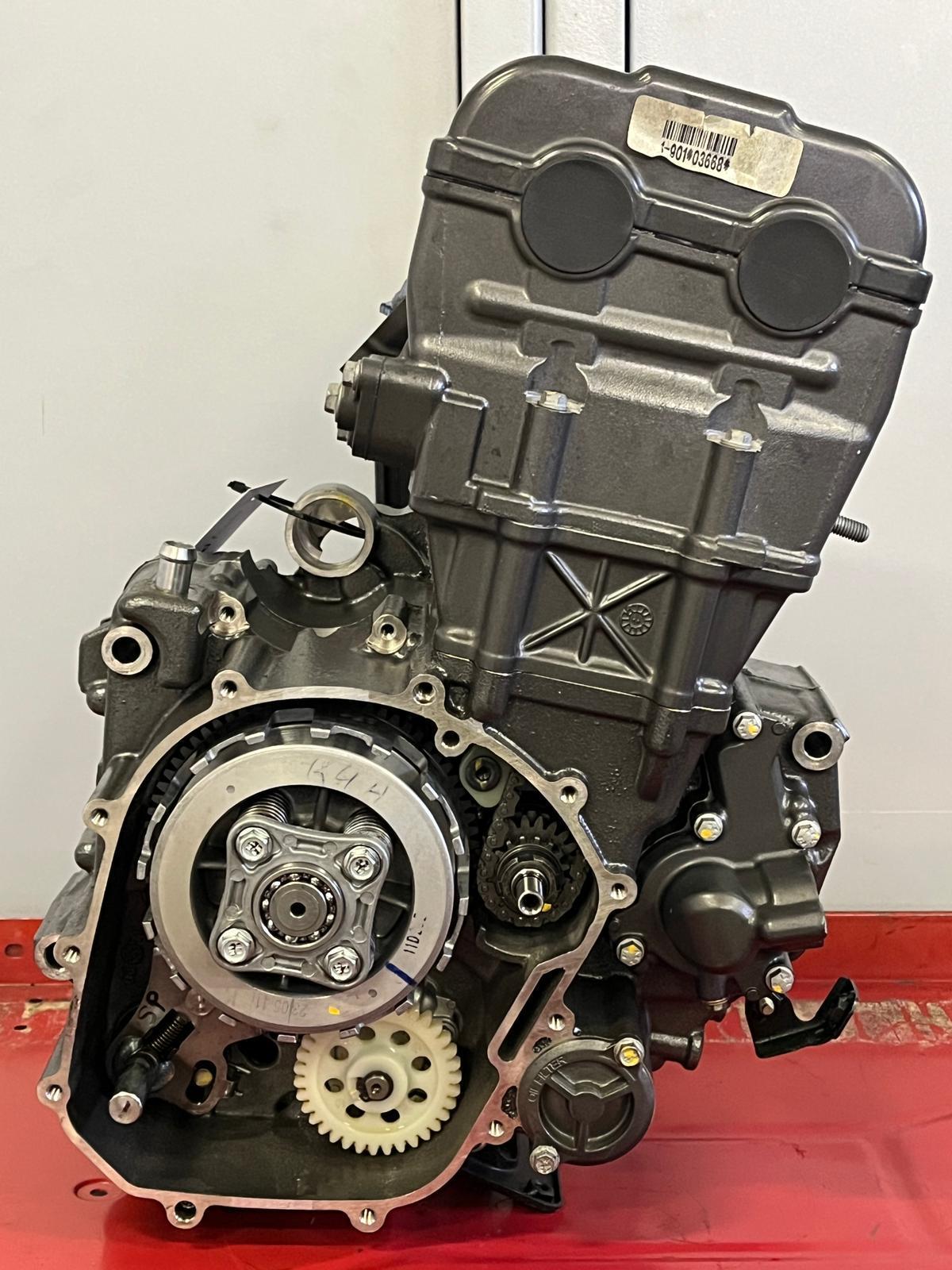 ktm motore originale ktm 125 duke con 50 km da rodare - foto 4
