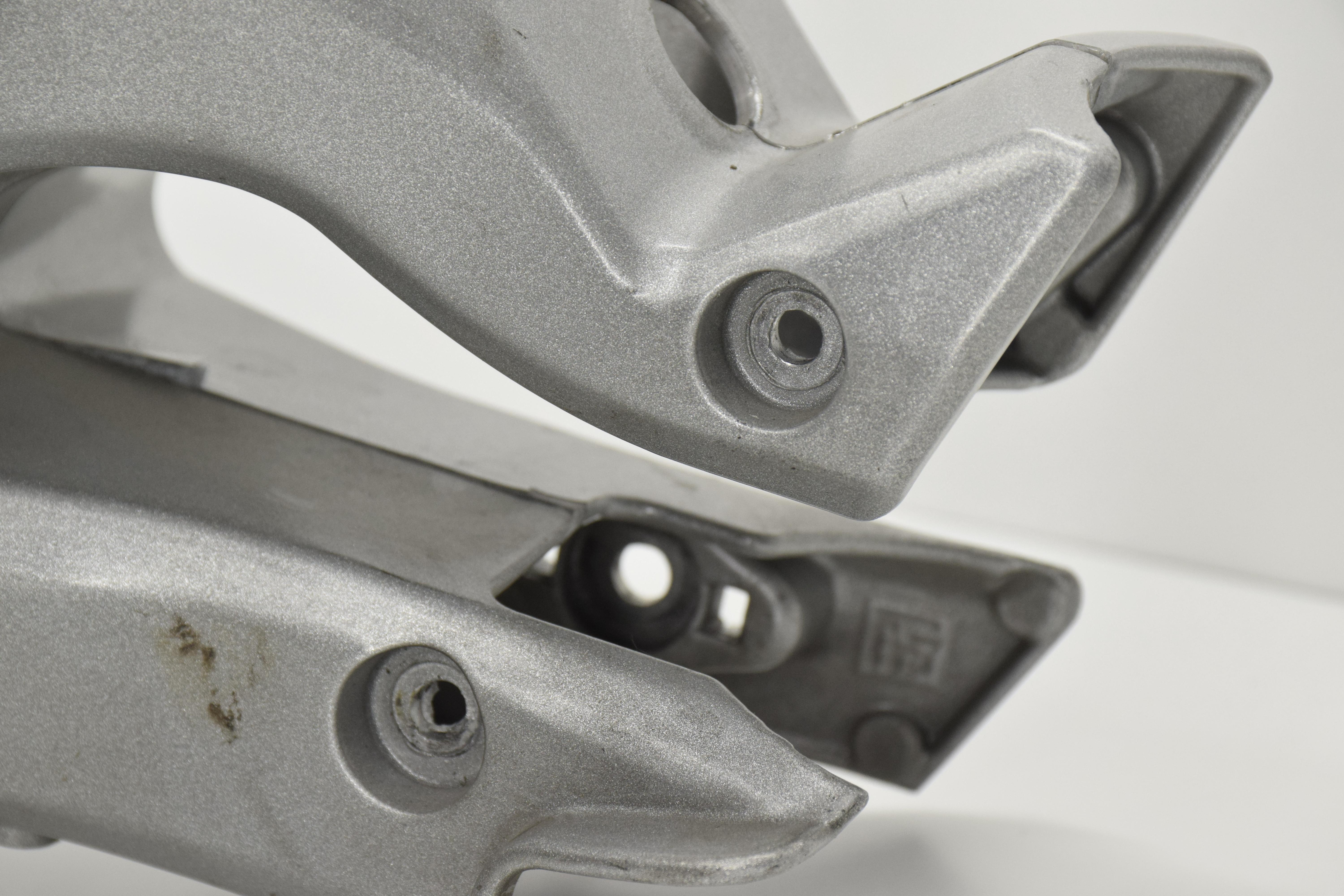 ducati supporto fari originale ducati 749 999   82913691b dx 82913701b sx - foto 6