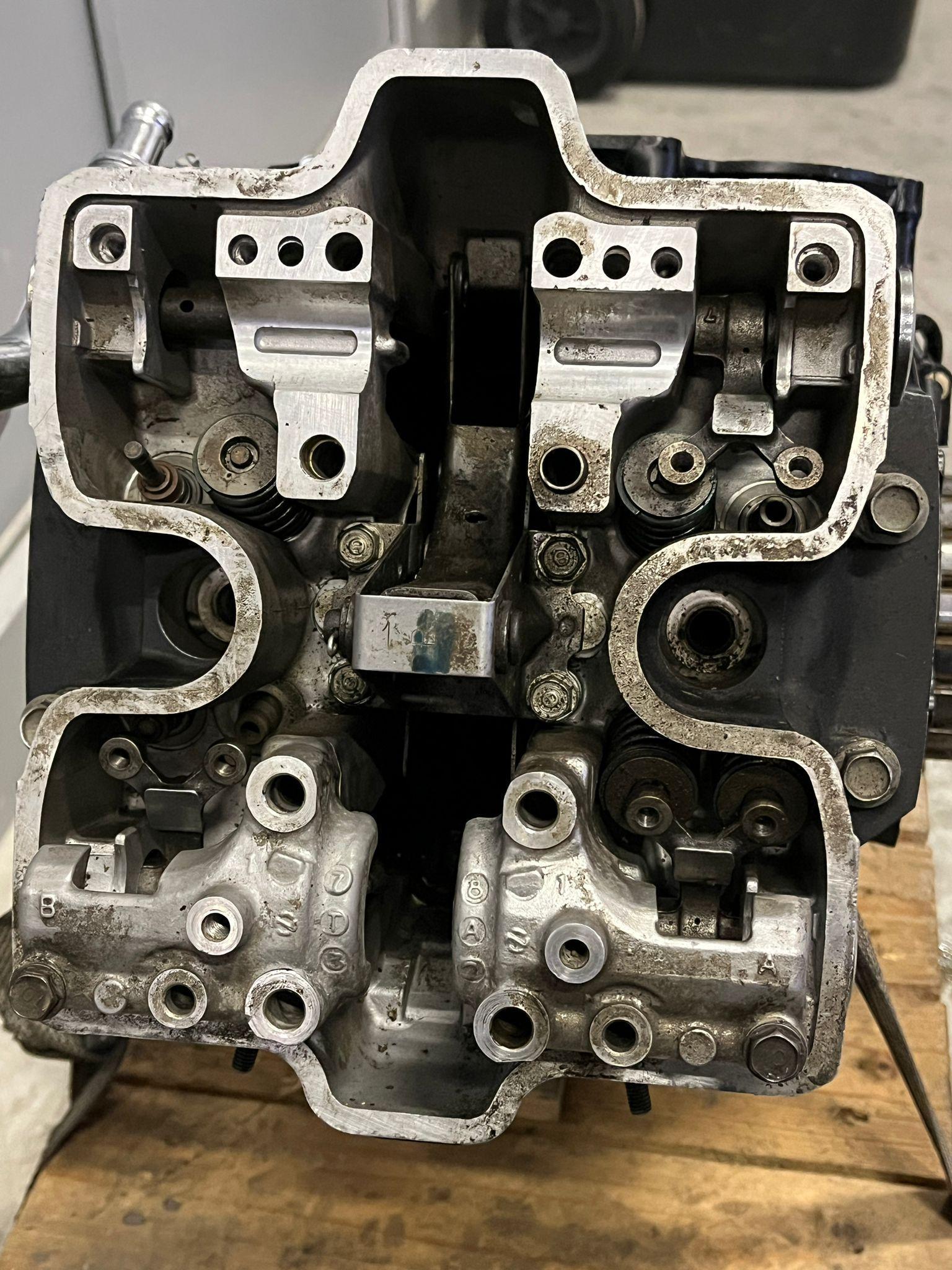 ducati motore honda vf400f -nc13e 83 86 - foto 3