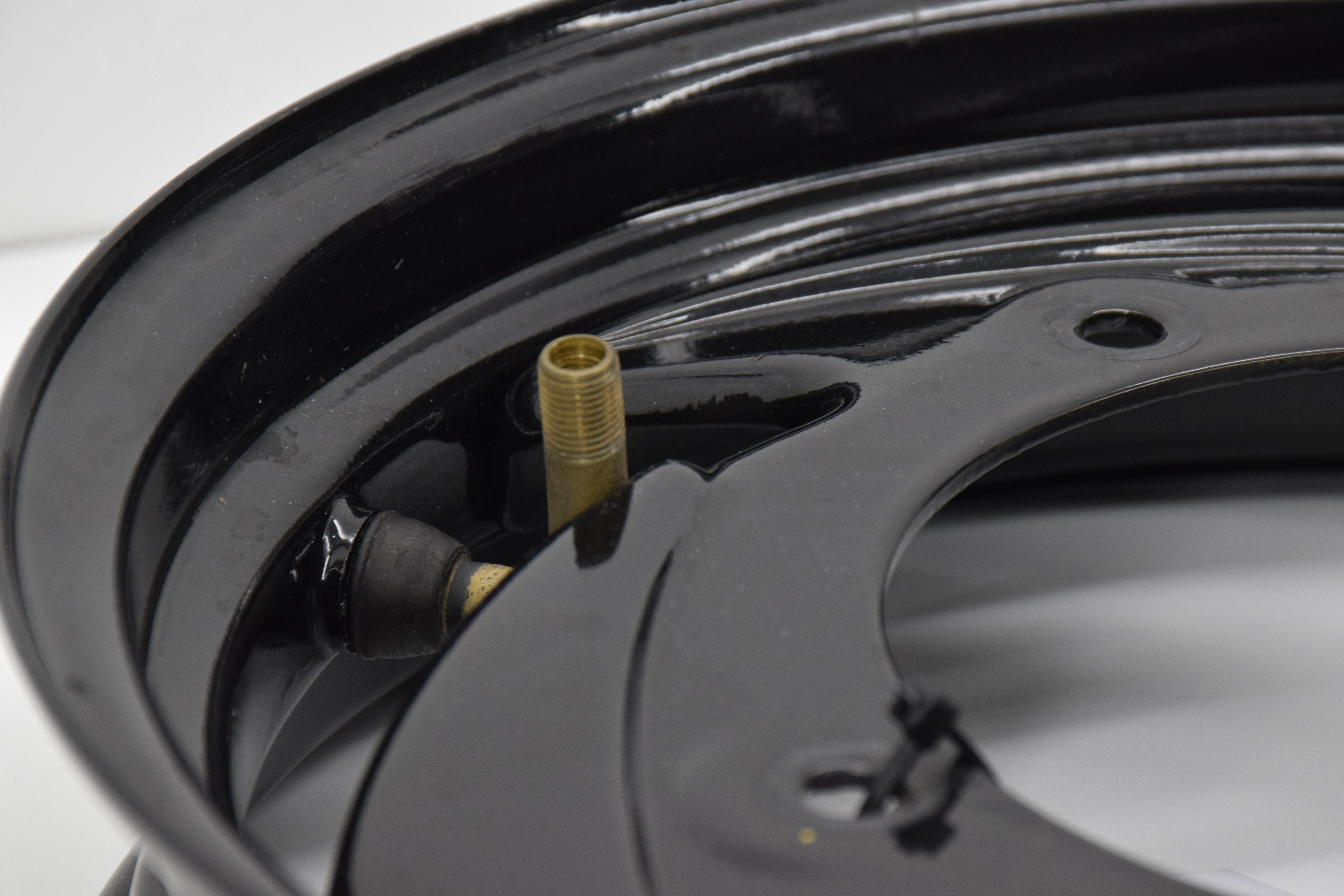 cagiva cerchio posteriore 10 pollici nero lucido originale cagiva city 50 92 97 - foto 4