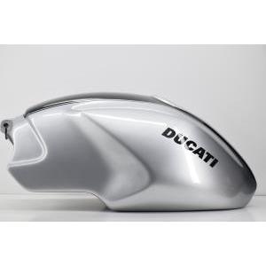 Serbatoio originale grigio e nero  monster s2r 1000 06 08 58610441cz