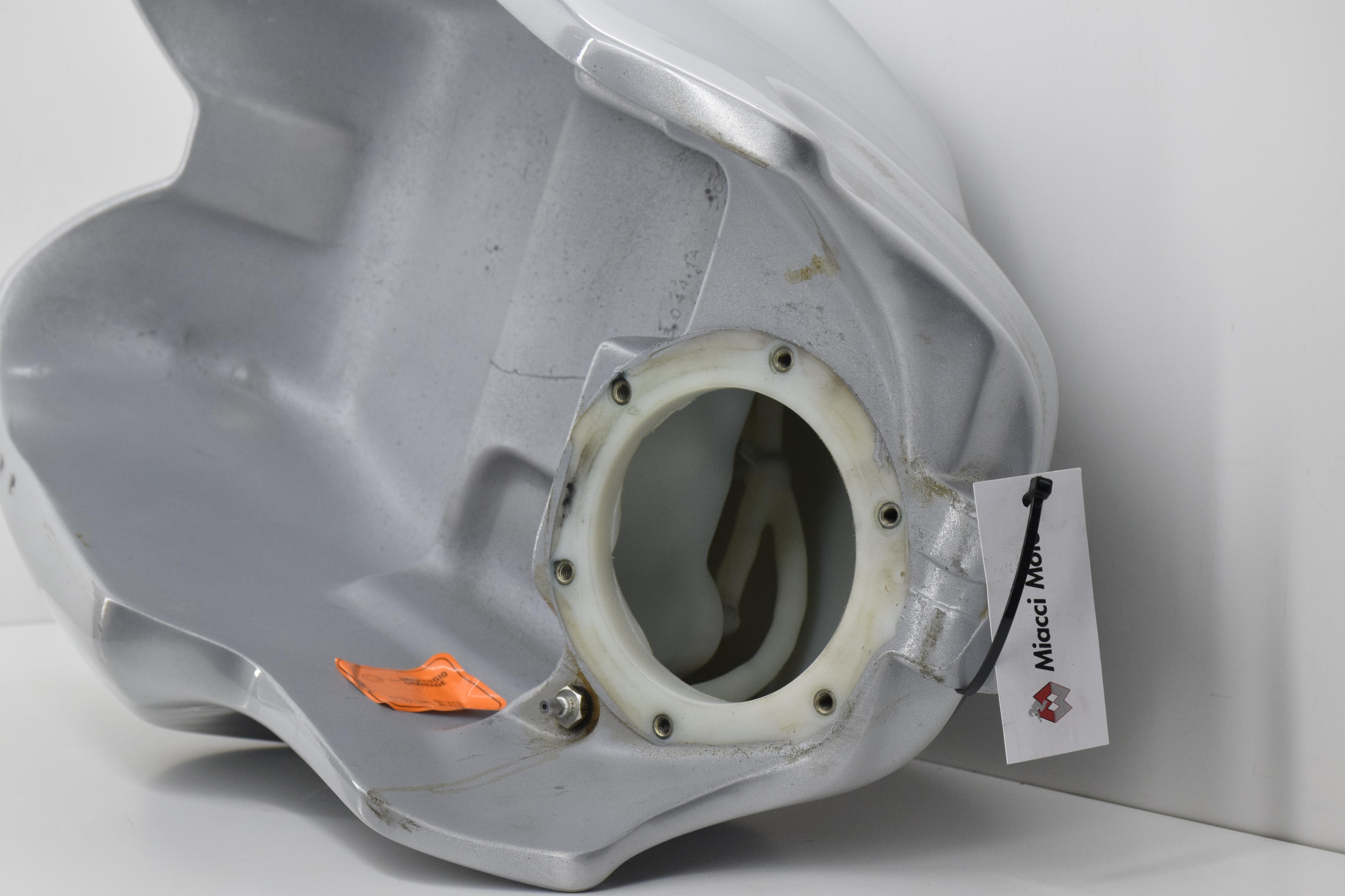 ducati serbatoio originale grigio e nero ducati monster s2r 1000 06 08 58610441cz - foto 6