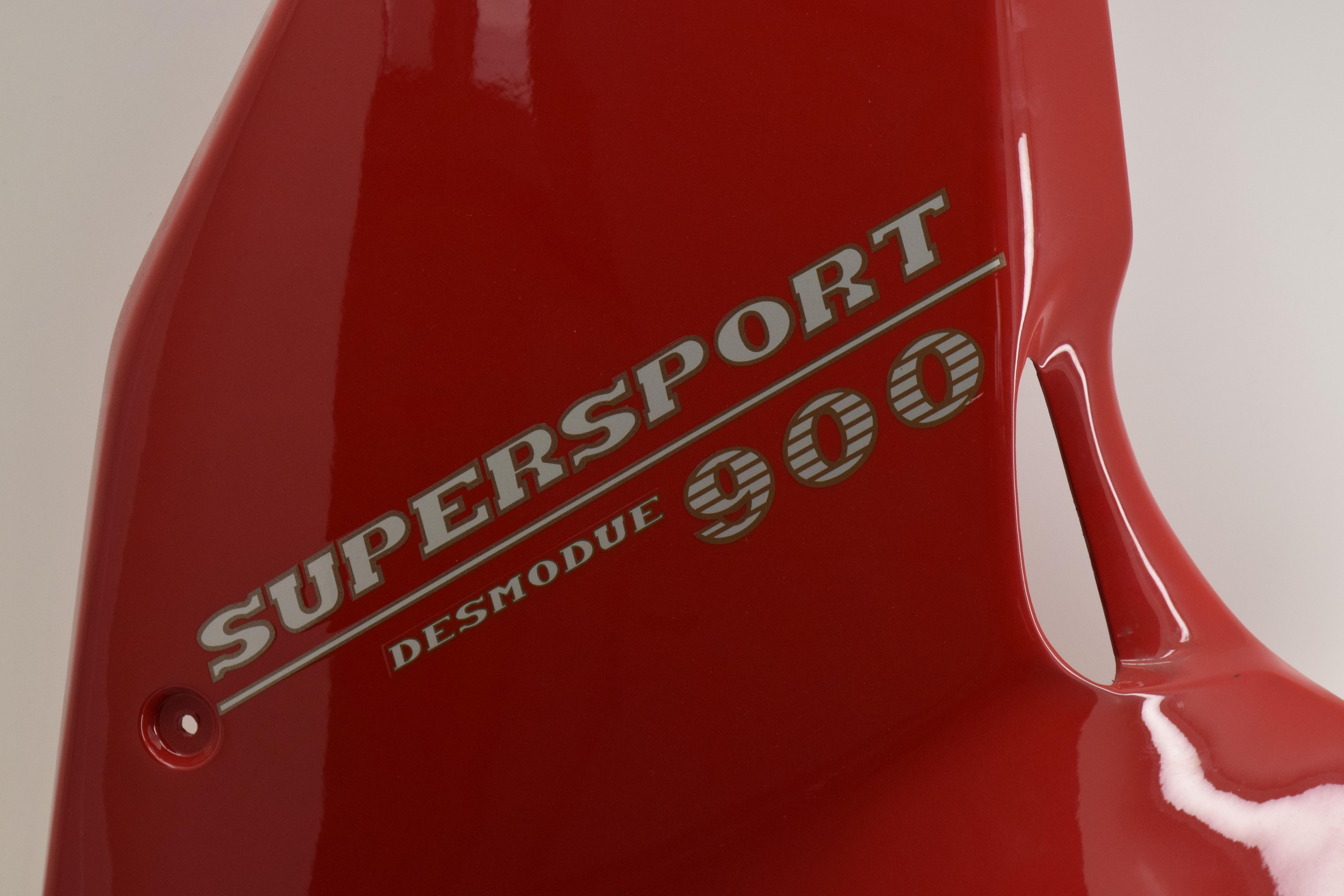 ducati carena destra rossa originale ducati supersport 900ss desmodue 48030171a - foto 4