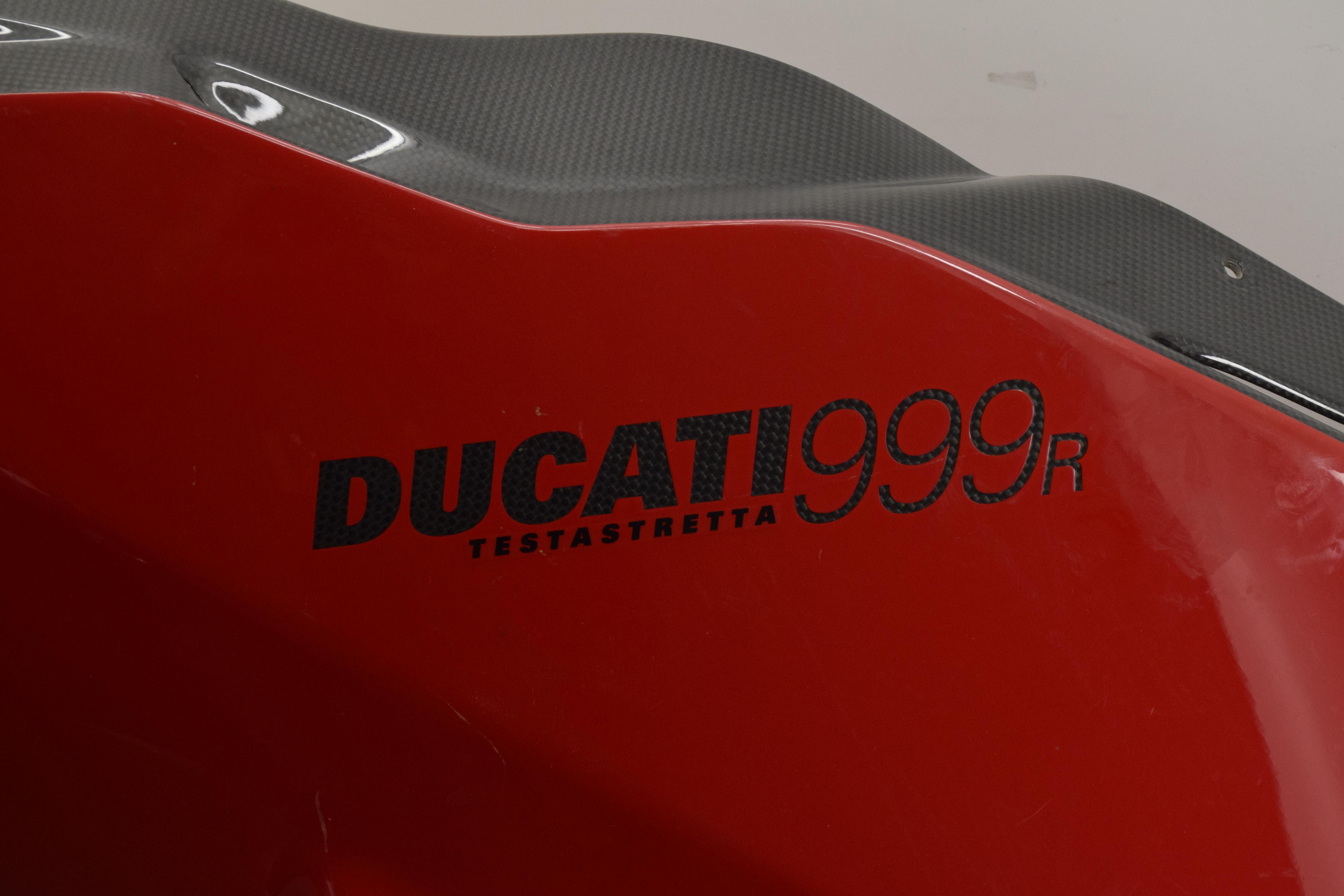 ducati carena sinistra rossa originale carbonio ducati 999r 48011761ba - foto 4