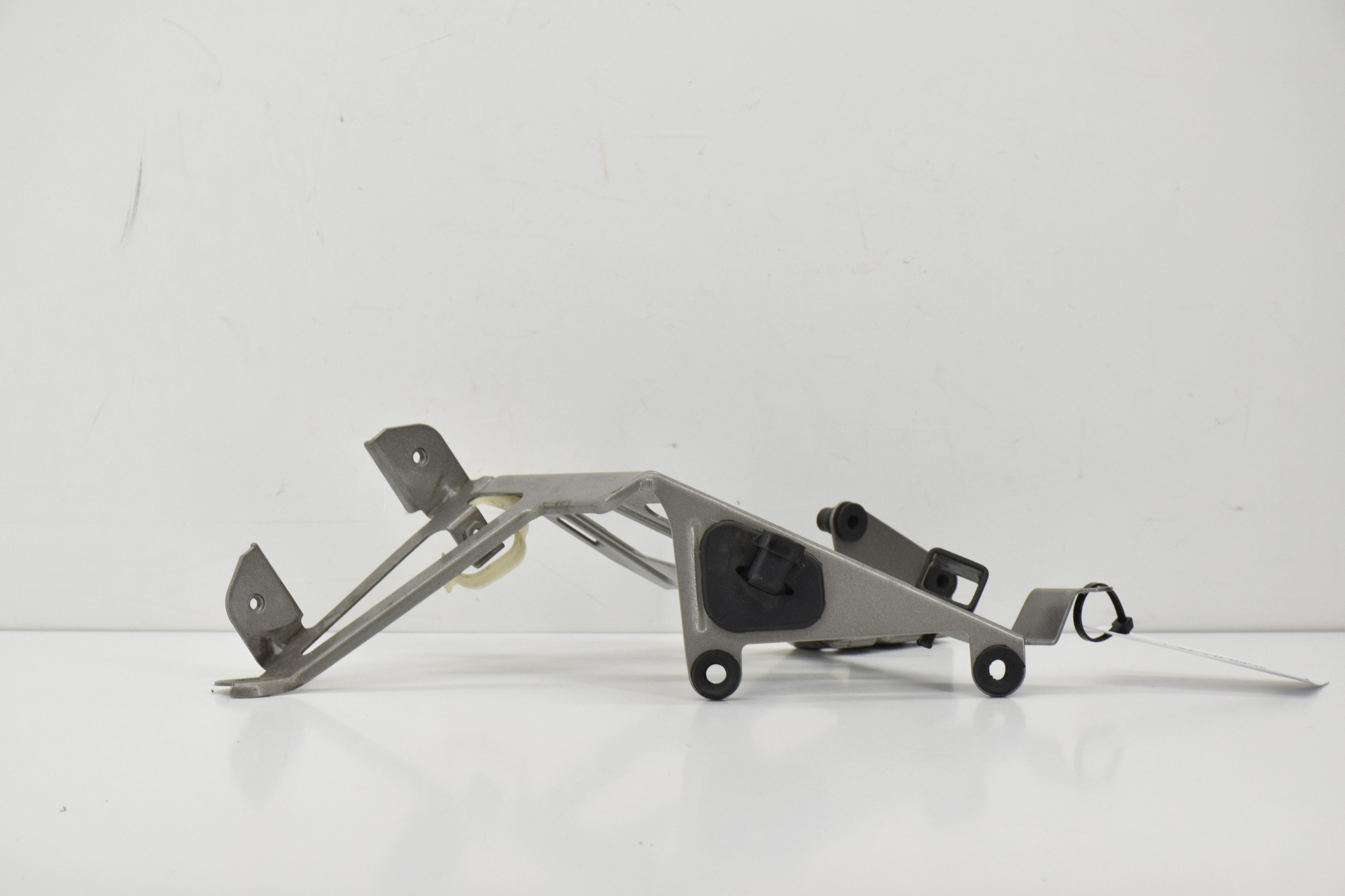 ducati supporto anteriore originale ducati st2 st4 82911791ab - foto 3
