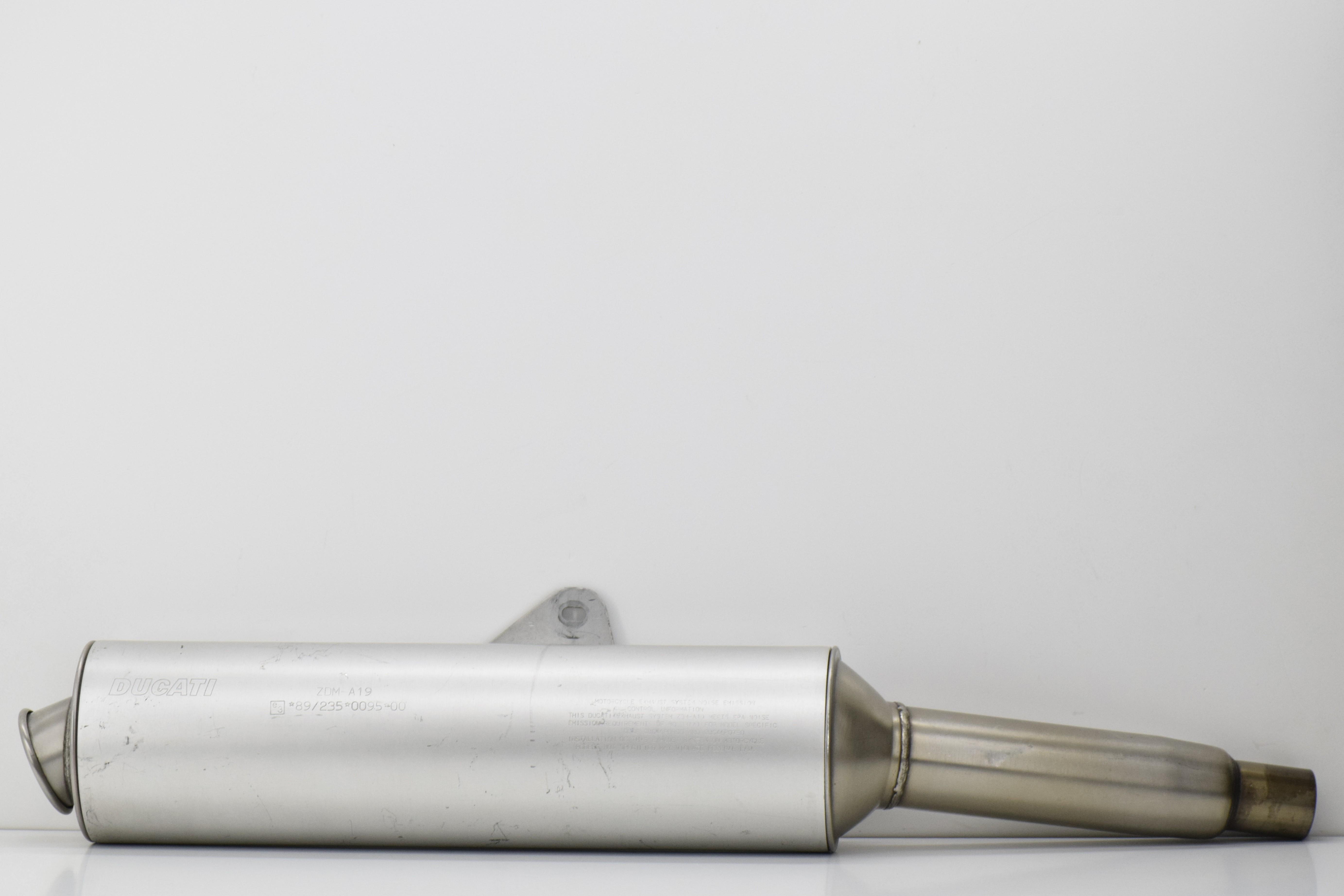 ducati coppia silenziatori originali ducati ss 900 ss 750 57310472a 57410472a - foto 1