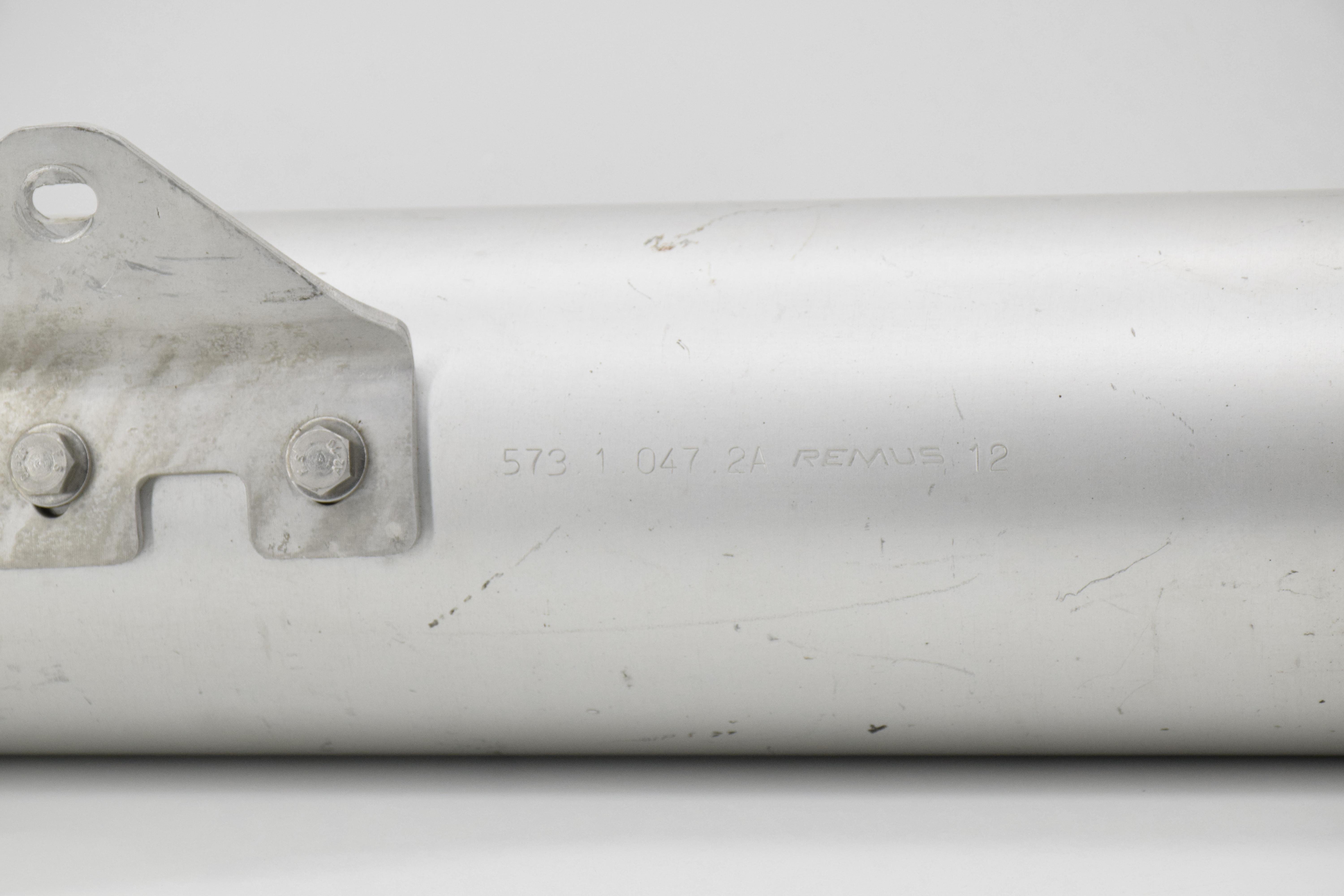ducati coppia silenziatori originali ducati ss 900 ss 750 57310472a 57410472a - foto 6