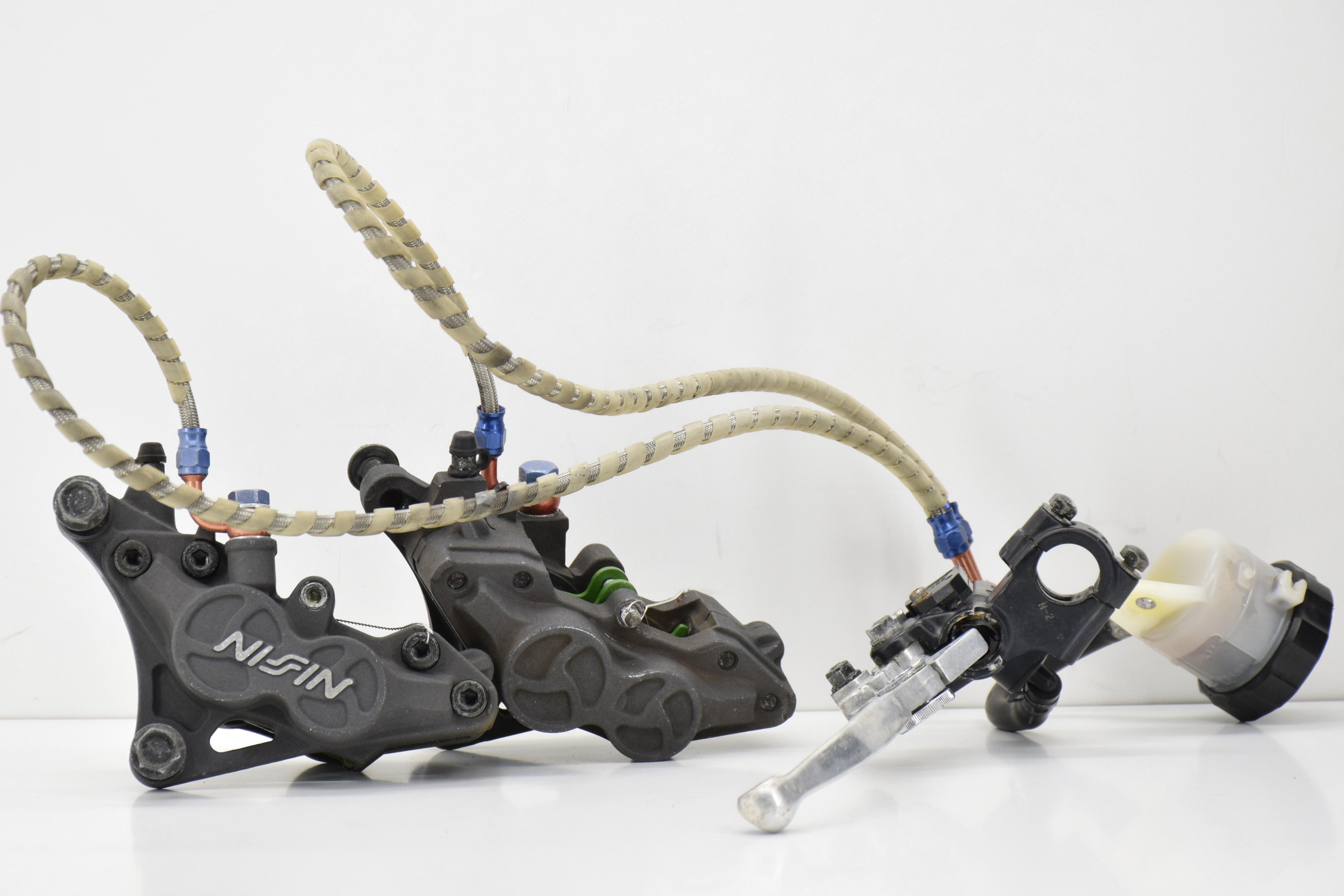  coppia pinze anteriori originali e pompa suzuki gsx-r 750 90 - foto 2