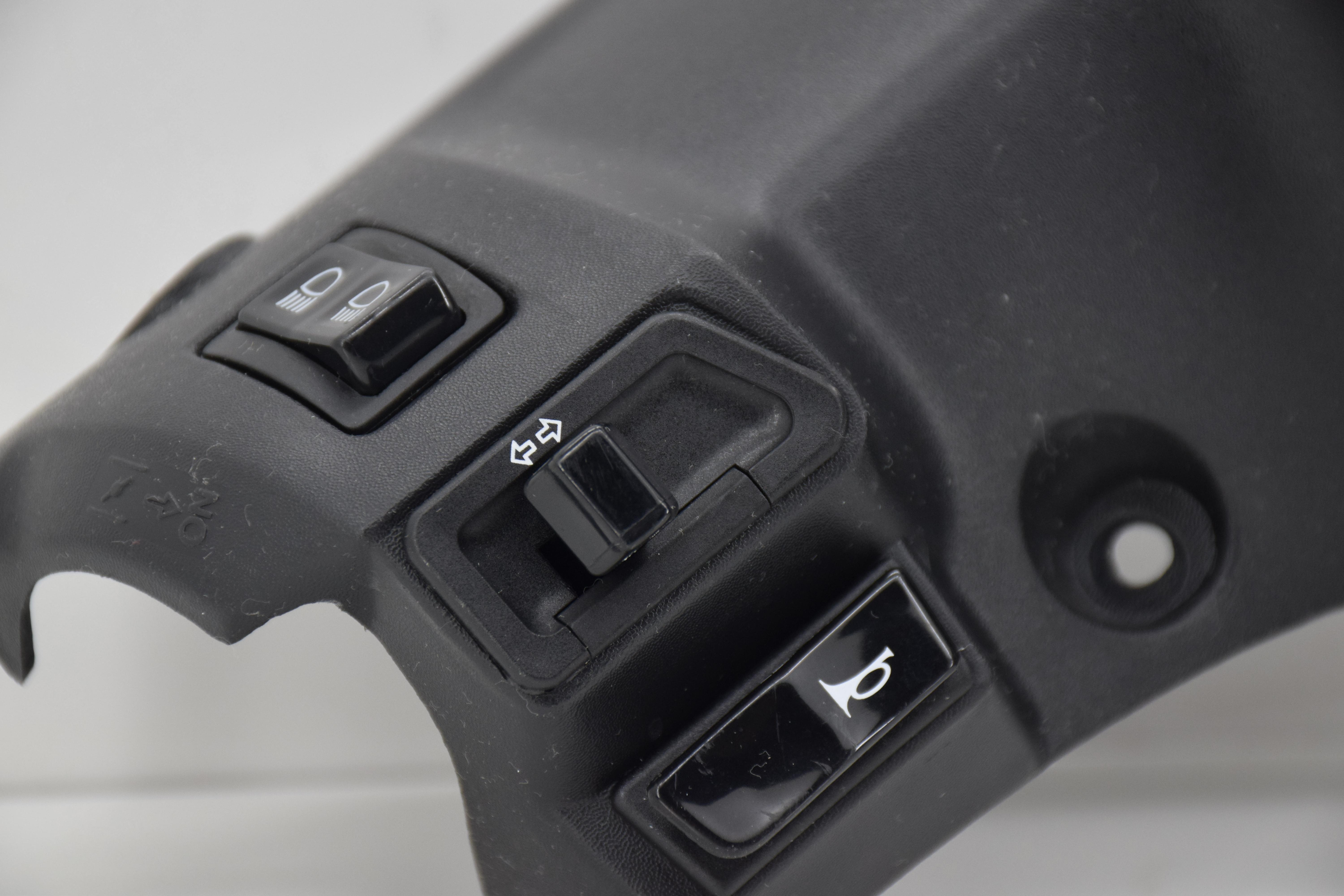  cover manubrio originale yamaha neo's 50 2000 5adf61450000 - foto 3