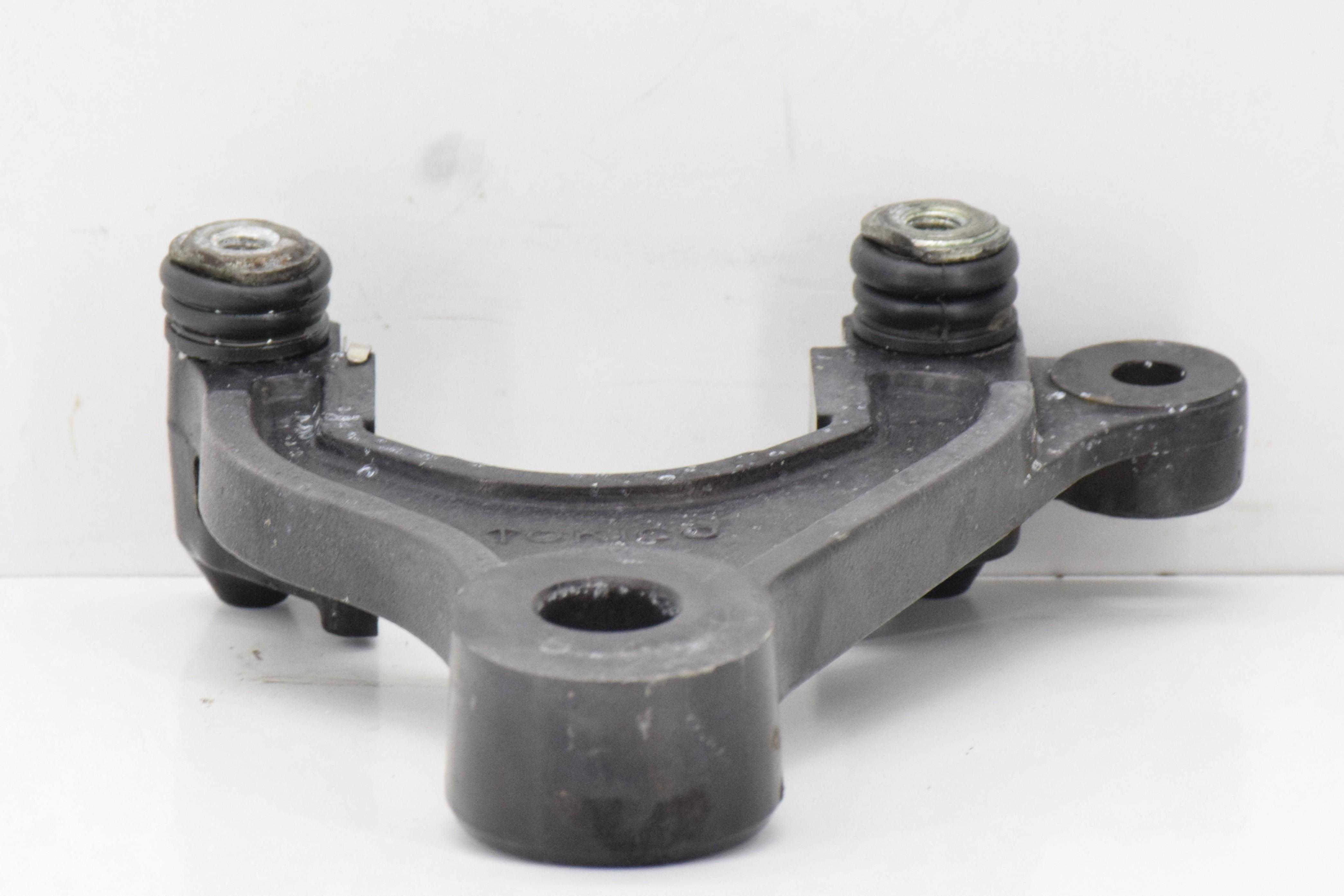 kawasaki supporto pinza posteriore originale kawasaki gpz 550 81 - foto 4