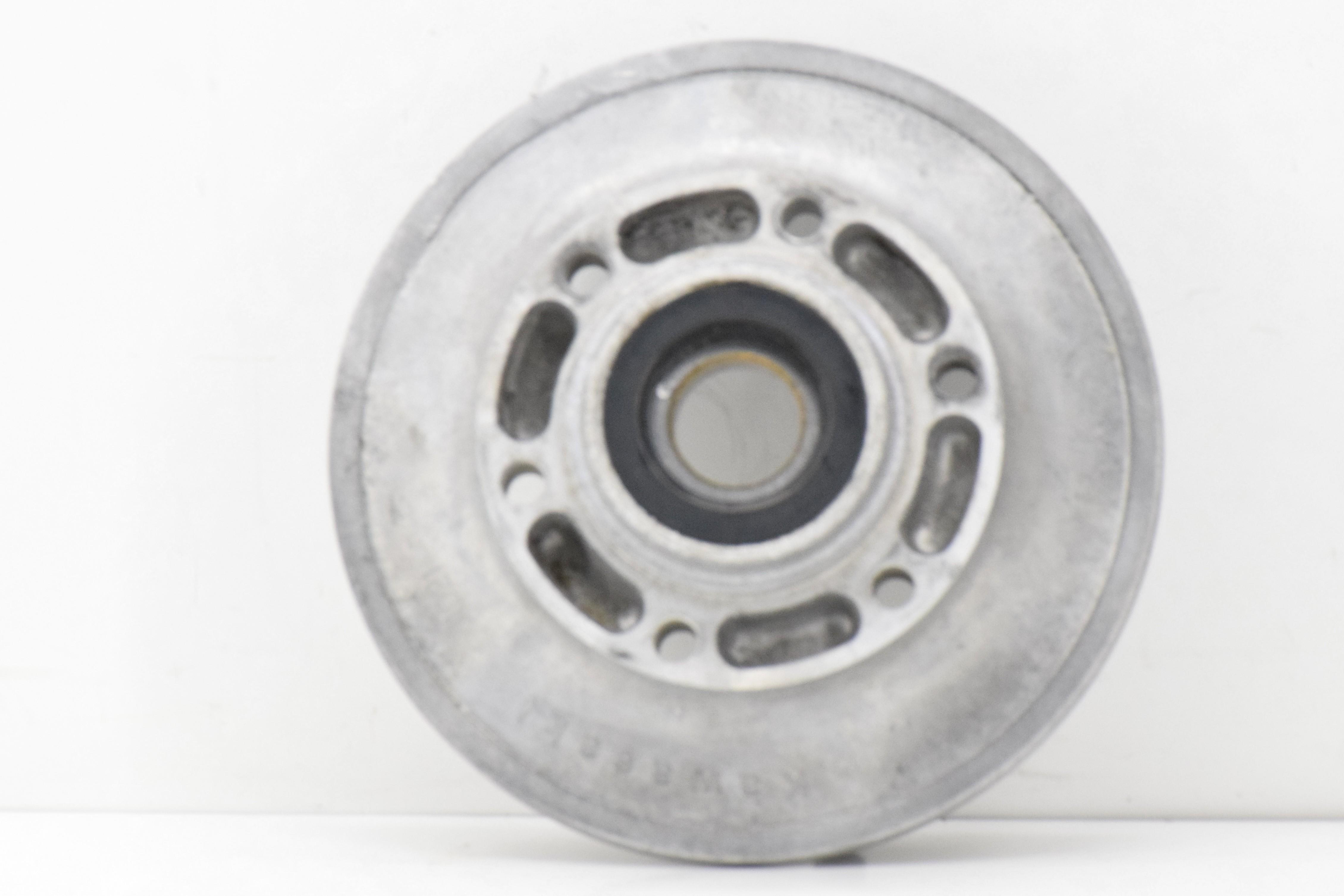 kawasaki mozzo ruota posteriore originale kawasaki gpz 550 81 - foto 1