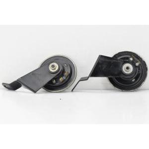 Coppia clacson originali  gpz 550 81