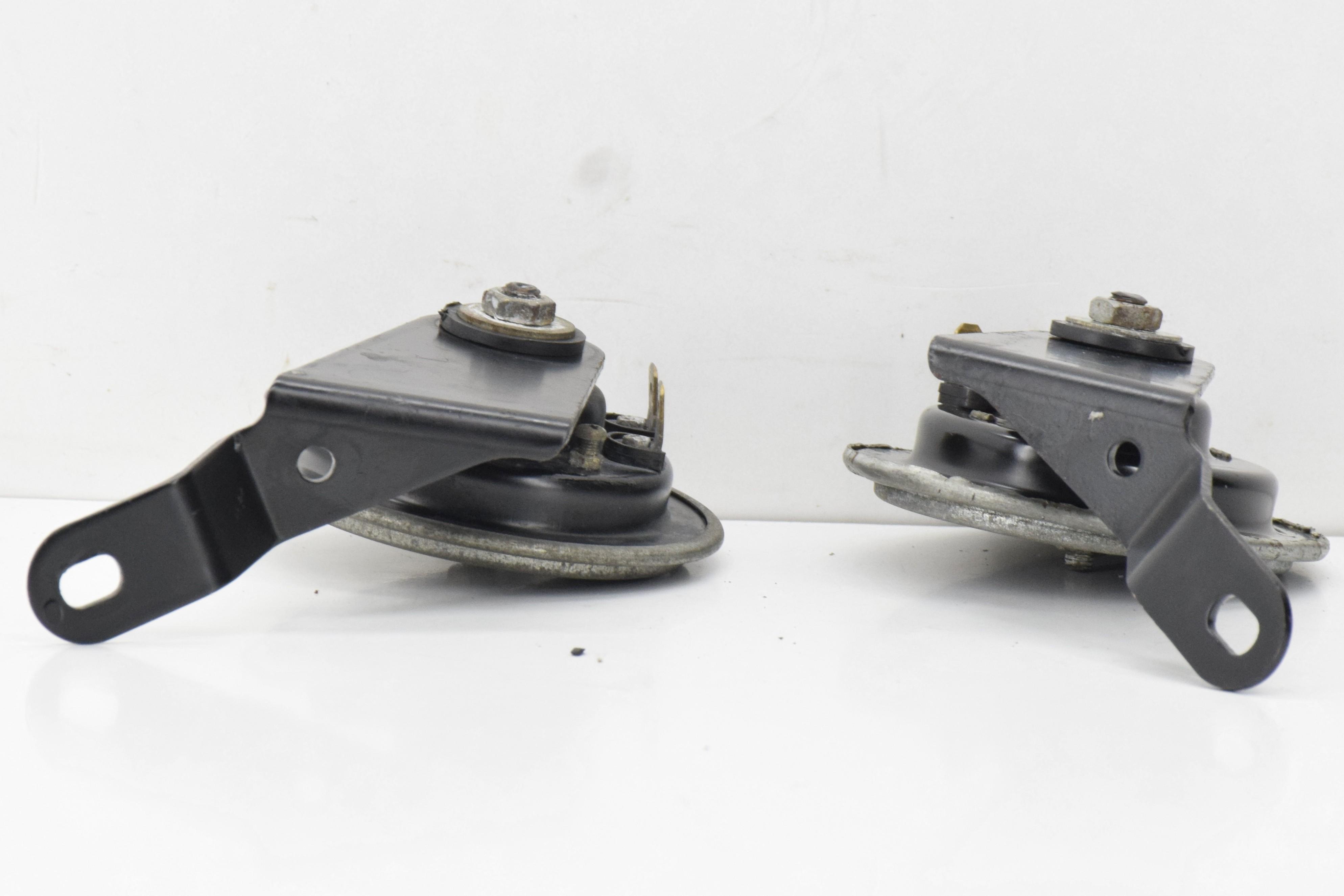 kawasaki coppia clacson originali kawasaki gpz 550 81 - foto 3