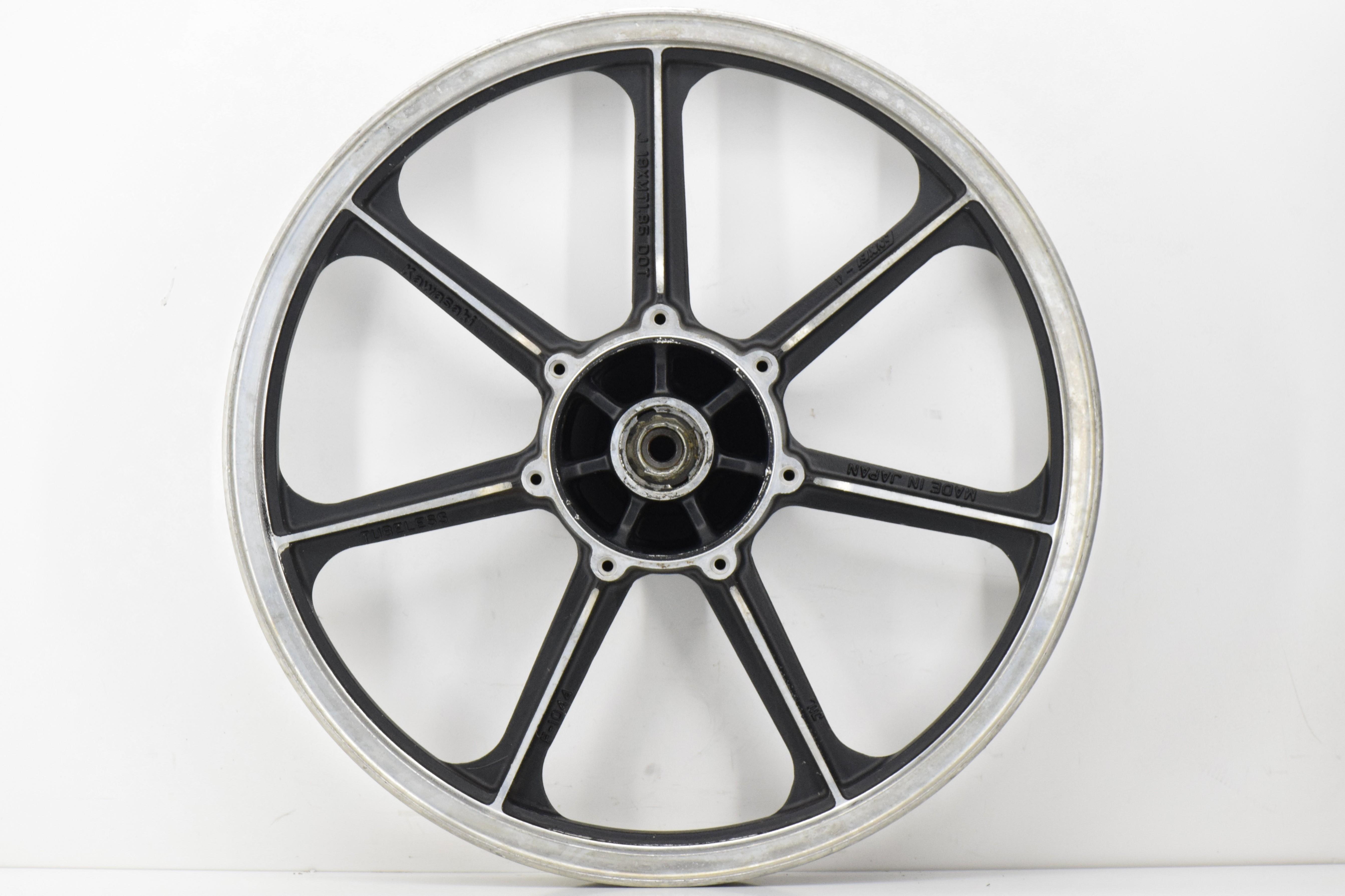 kawasaki cerchio anteriore originale kawasaki gpz 550 81 - foto 2