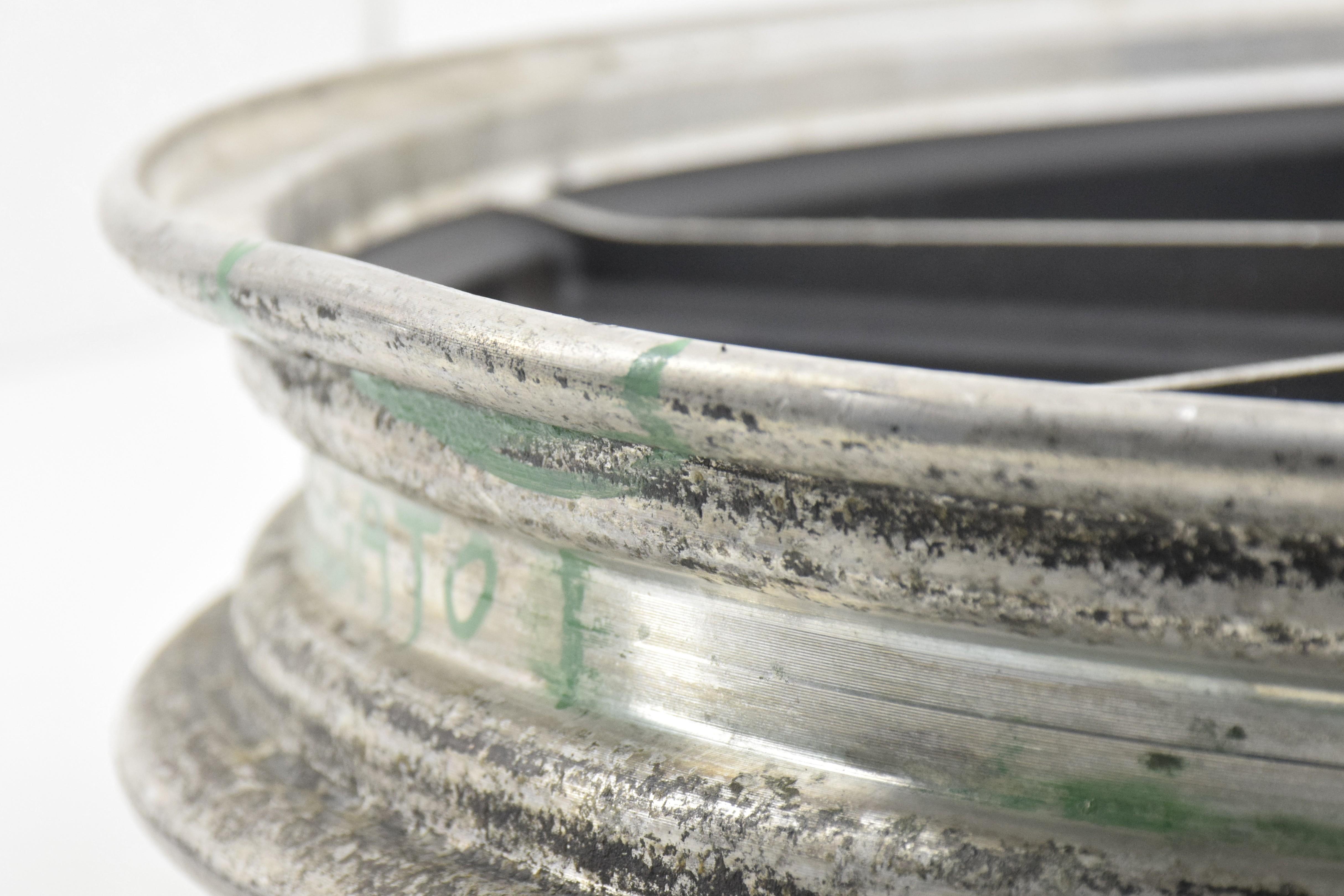 kawasaki cerchio anteriore originale kawasaki gpz 550 81 - foto 6