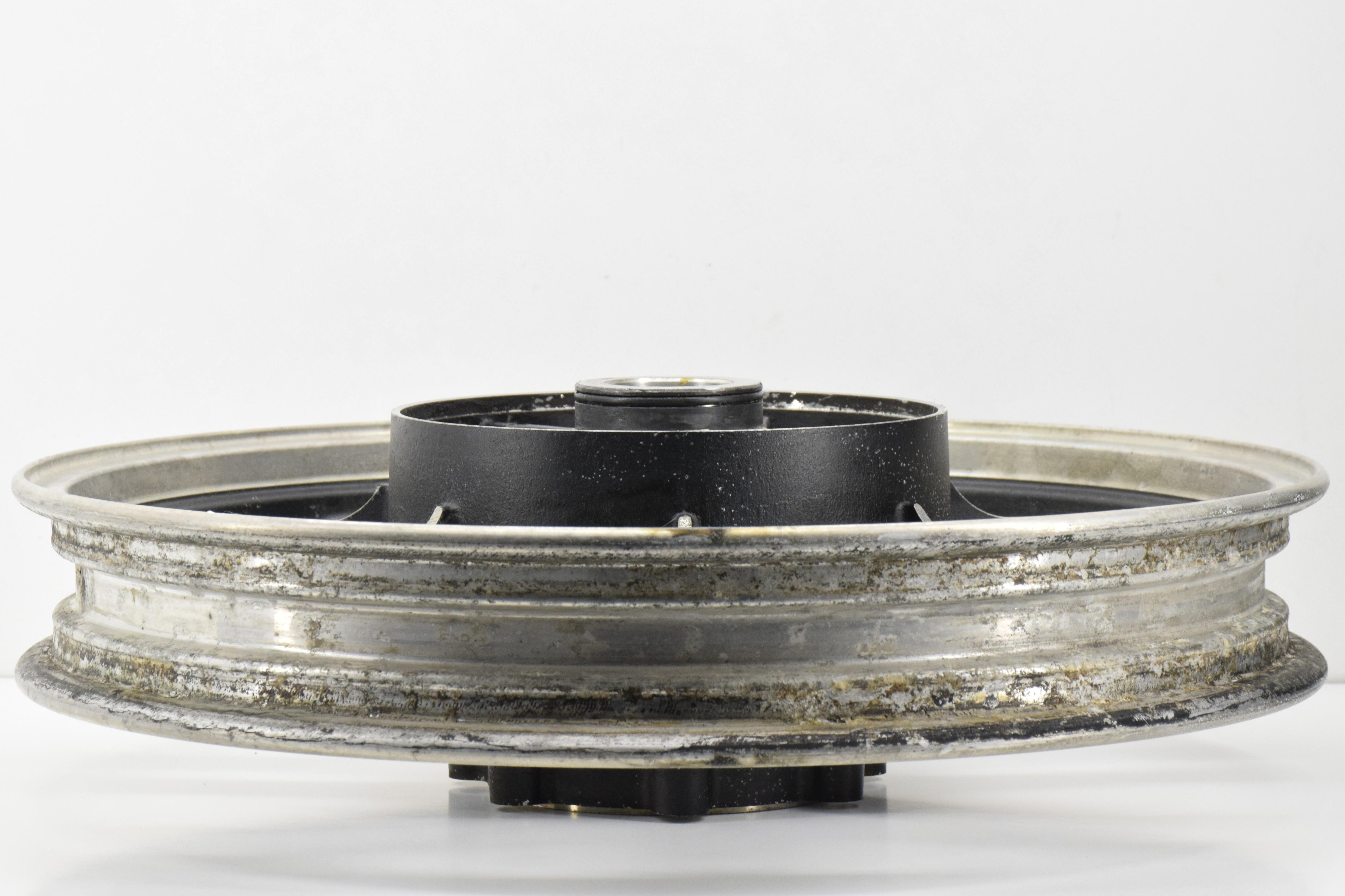 kawasaki cerchio posteriore originale kawasaki gpz 550 81 - foto 5