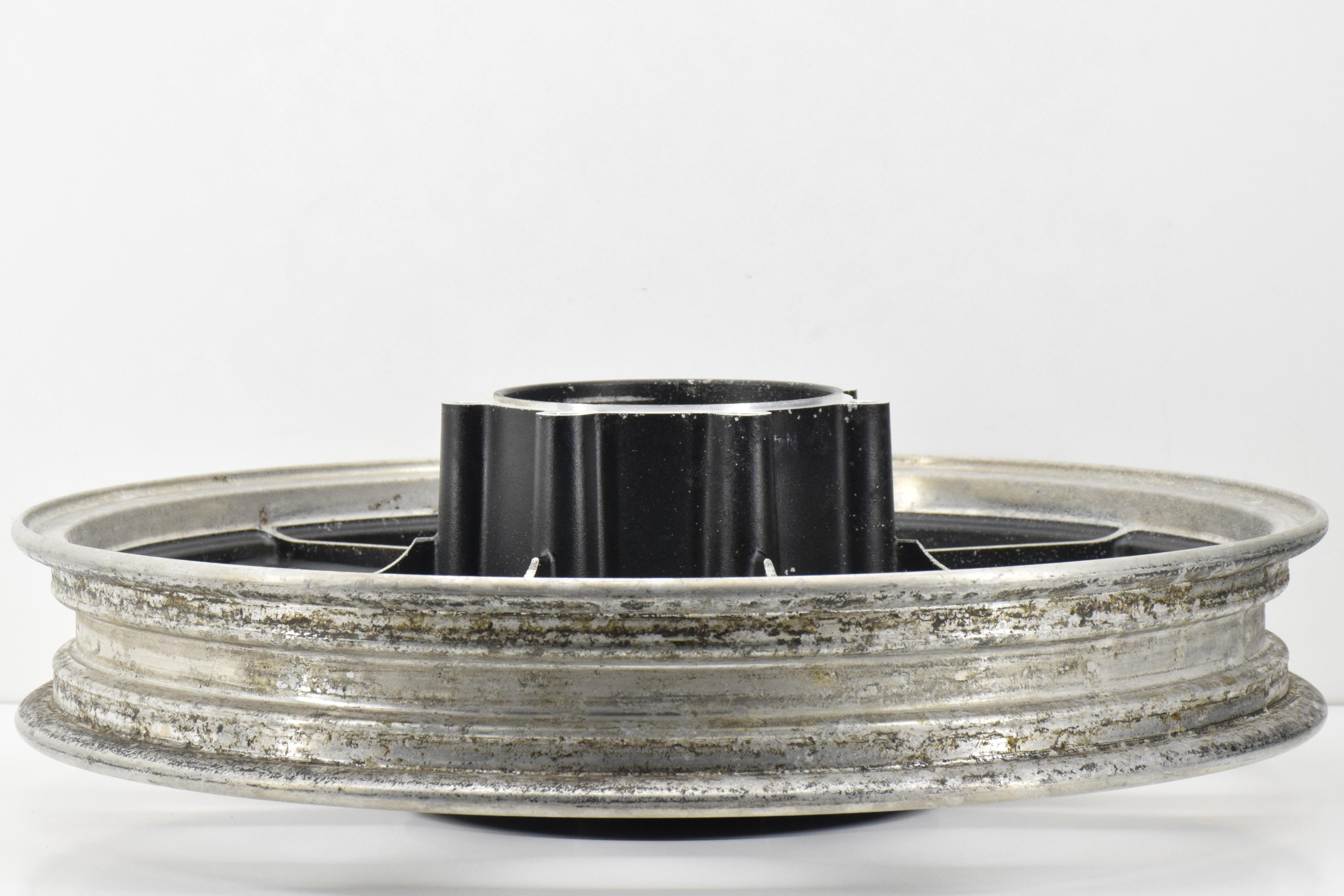 kawasaki cerchio posteriore originale kawasaki gpz 550 81 - foto 6