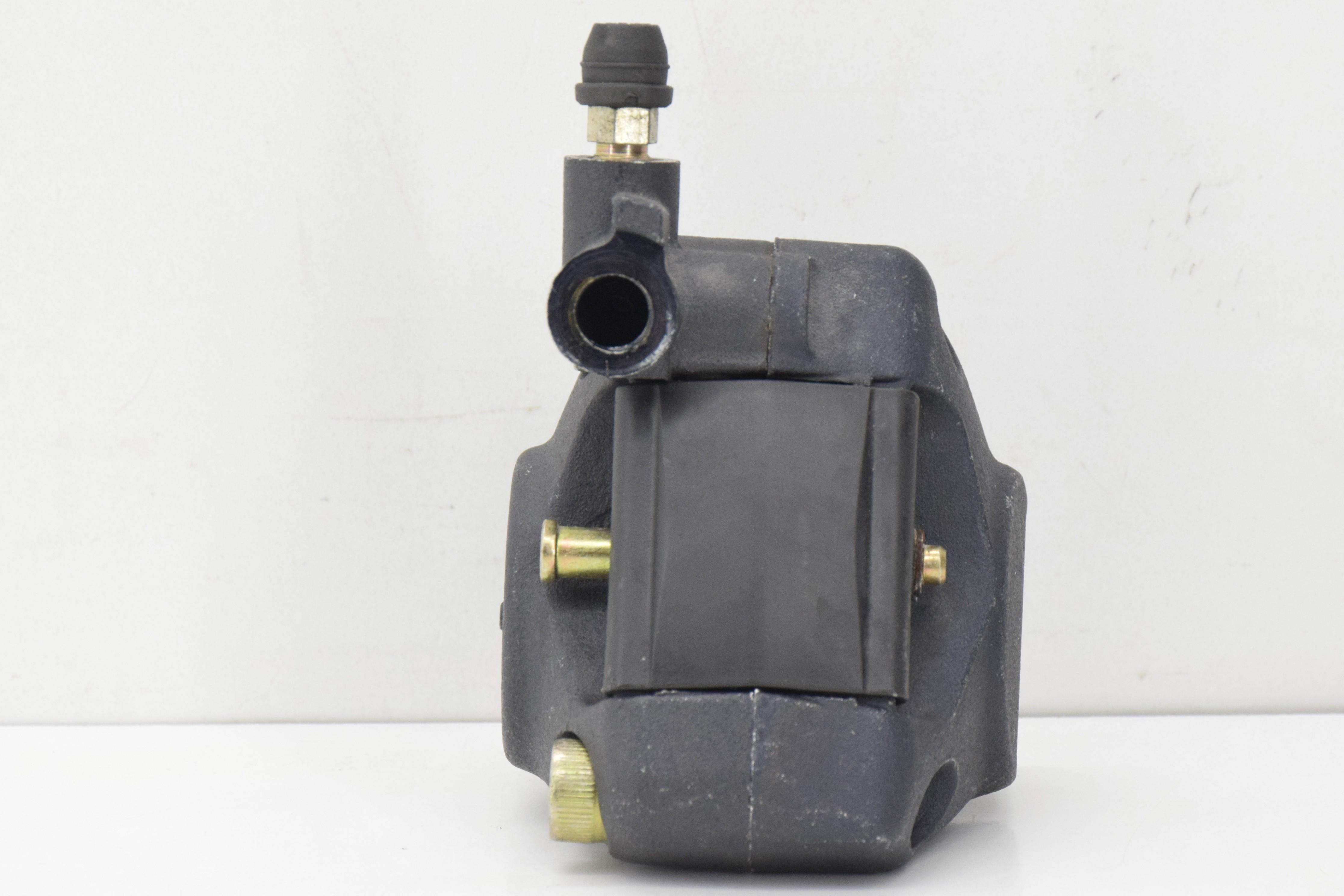 yamaha pinza anteriore grimeca originale yamaha why 50 01 4vvf580t0000 - foto 2