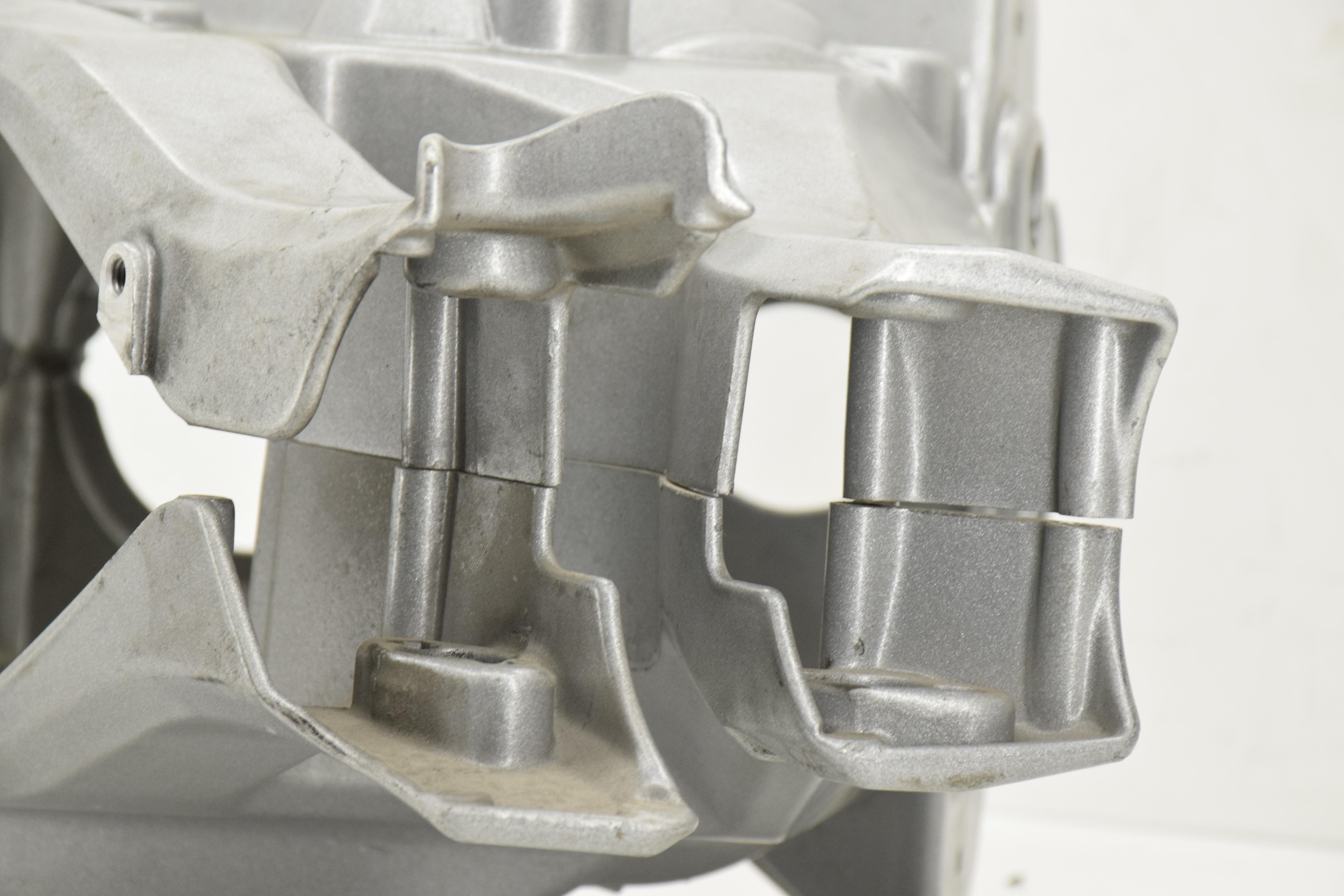 ducati supporto faro completo montaggio cupolino ducati 749  82913691a 8291370a - foto 6