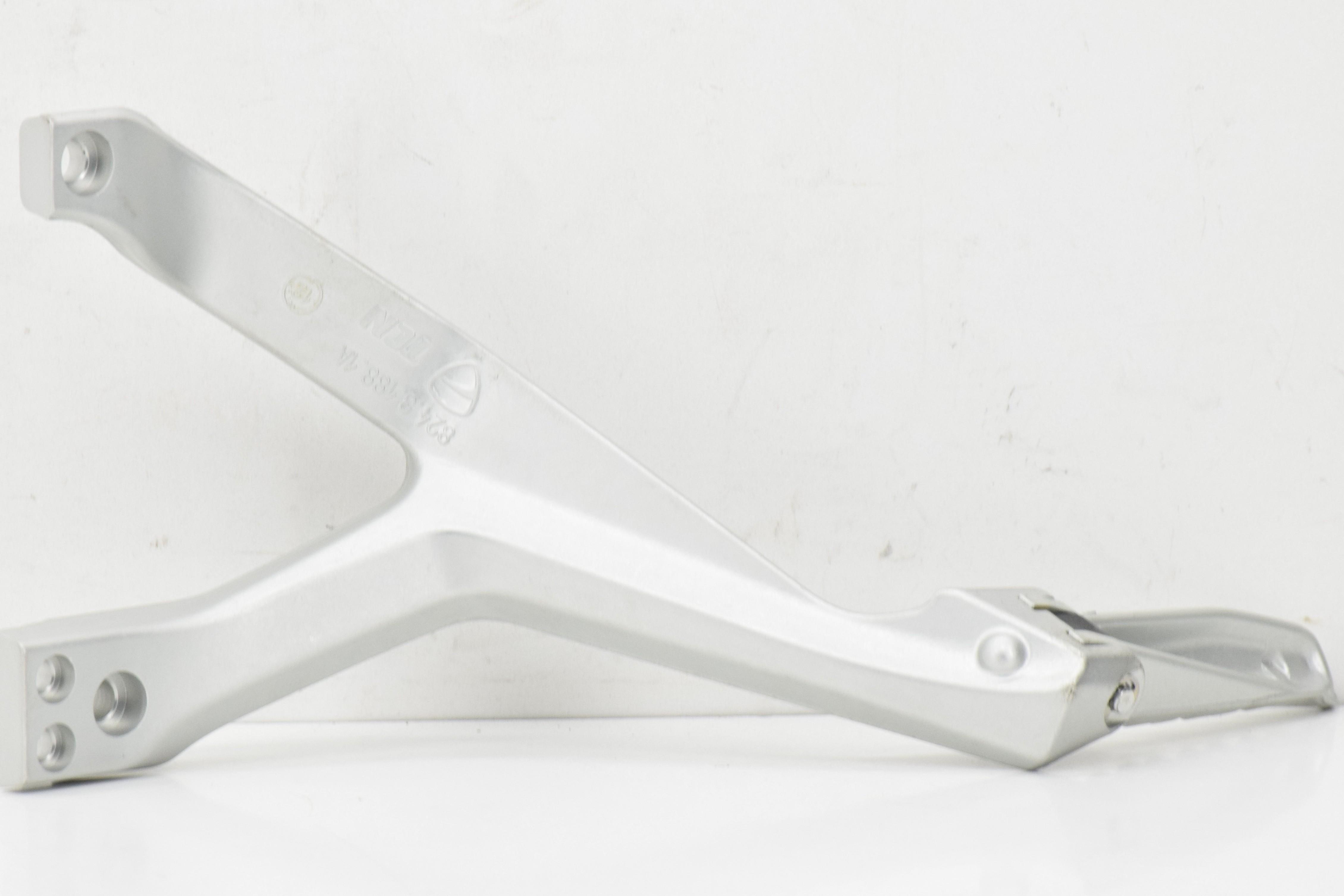 ducati supporto pedana posteriore sinistro ducati panigale 899 82431881a - foto 2