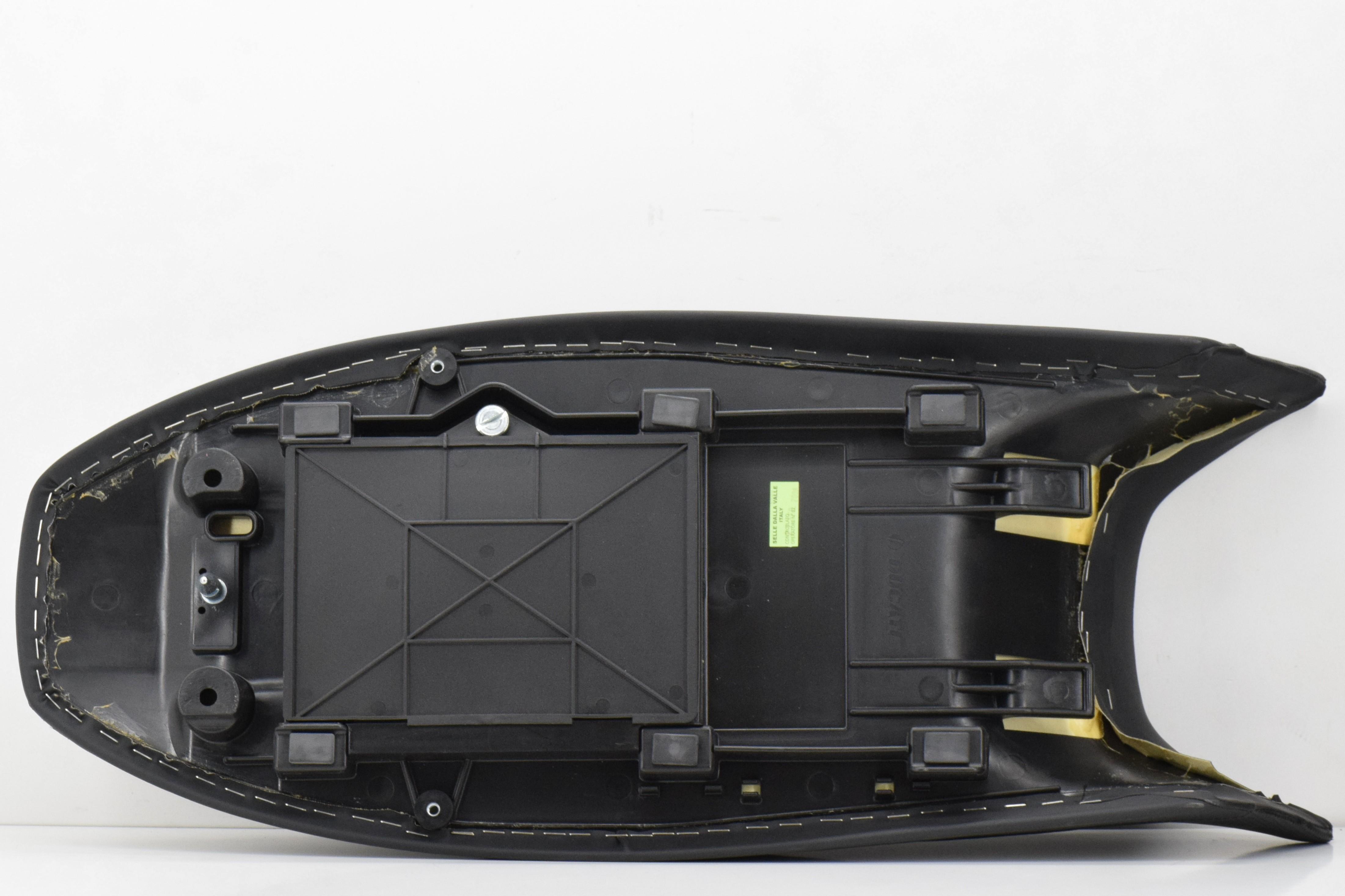 ducati sella nera originale ducati monster 400 600 740 900 59510361d - foto 3