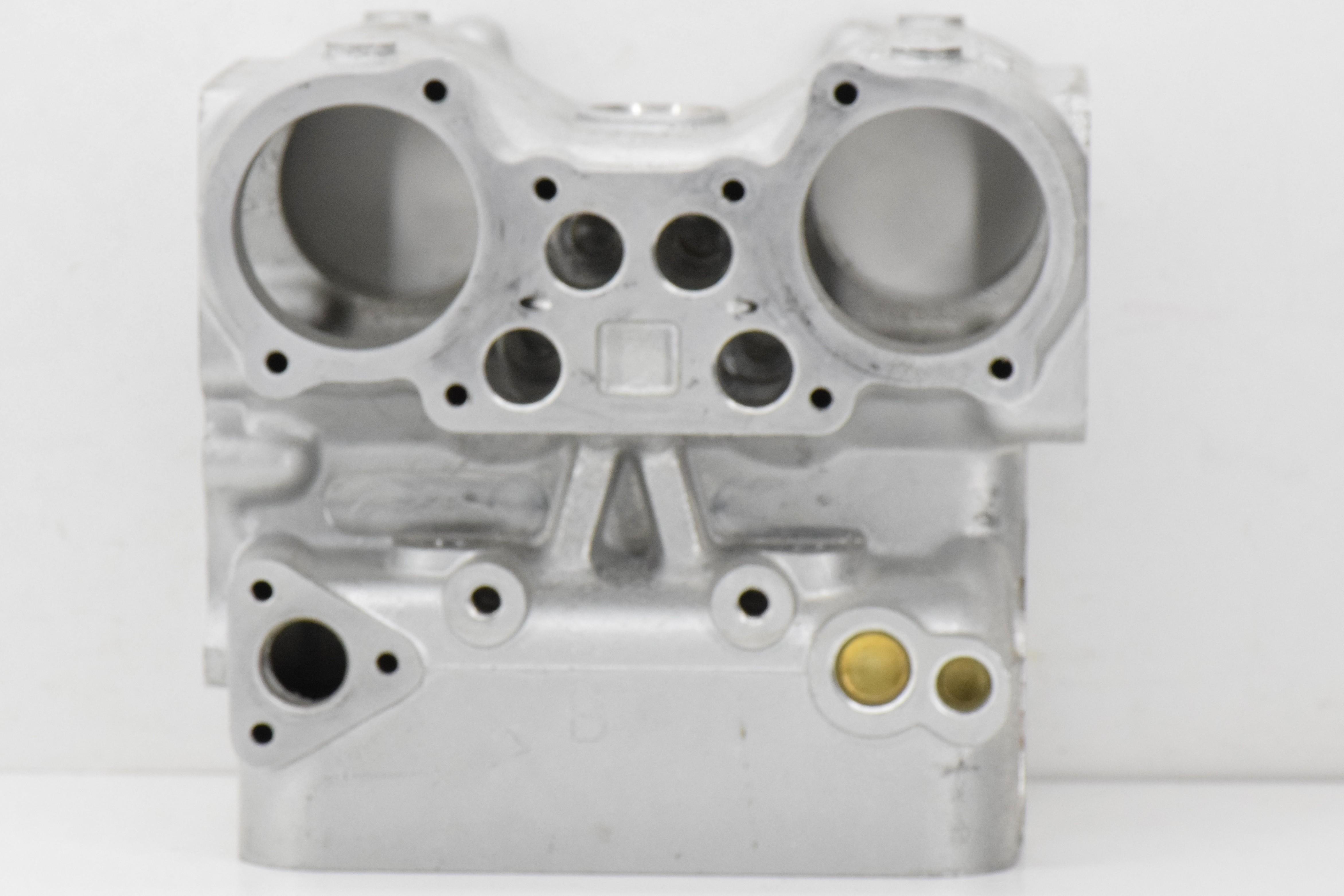 ducati testata nuda condotti lucidati ducati 916 888 851 30120021a - foto 2